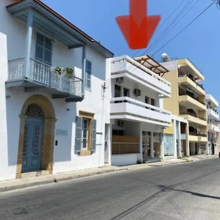 Past Or Tail Albergue *